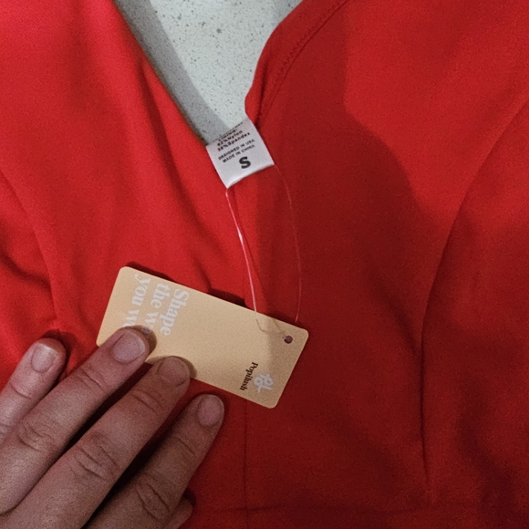 New red popilush shapewear jumpsuit - Picture 7 of 8